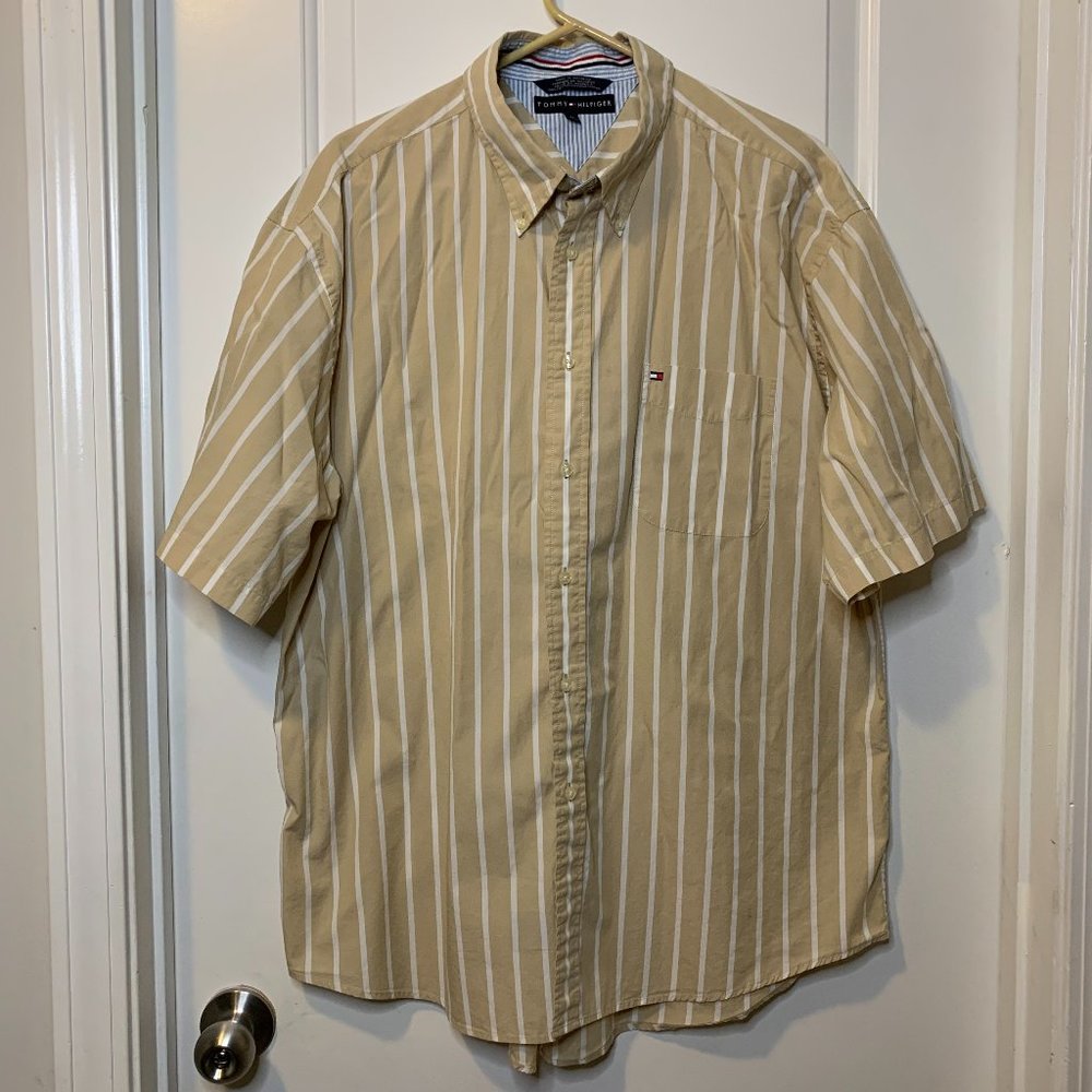 Tommy Hilfiger Tan button up short sleeved shirt size XL